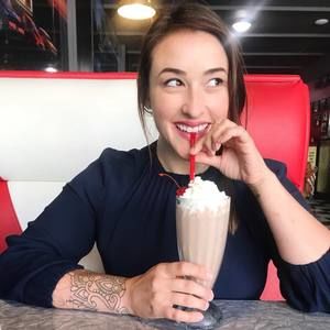 Meet your Posher, Nic